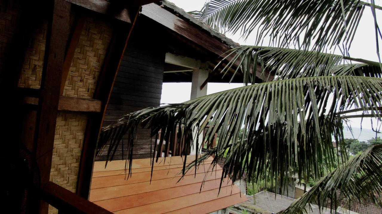 Dikaloha Surfschool And Stay Airsatang Exterior photo